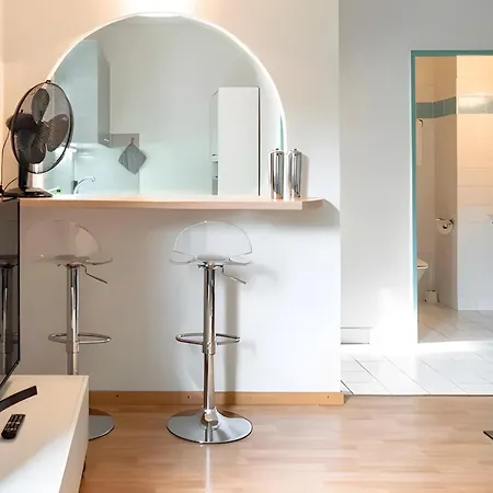 公寓 Modern In The Heart Of *