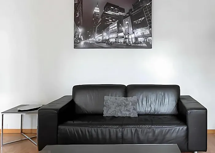 דירה Modern In The Heart Of לוזאן